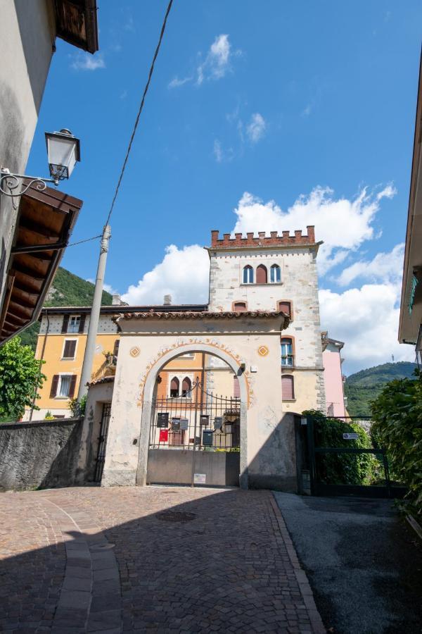 Bella Alda Beautiful Como Castle Penthouse Canzo Exterior photo